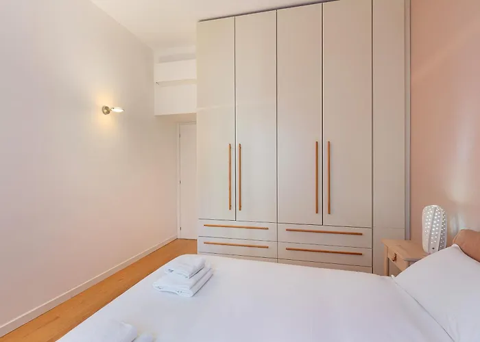 Easyhomes - Piazza Erculea *