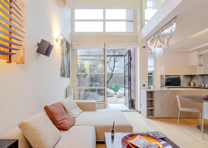 Apartmán Isola Oasis - Loft With Garden & Free Private Garage *