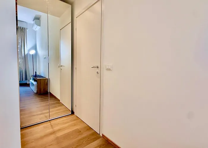M10 The Milanese Experience Mono&bilo 3*