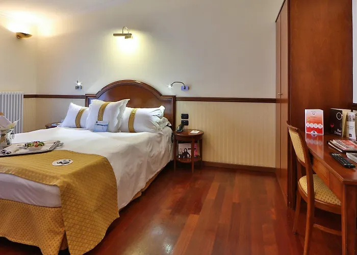 Worldhotel Casati 18