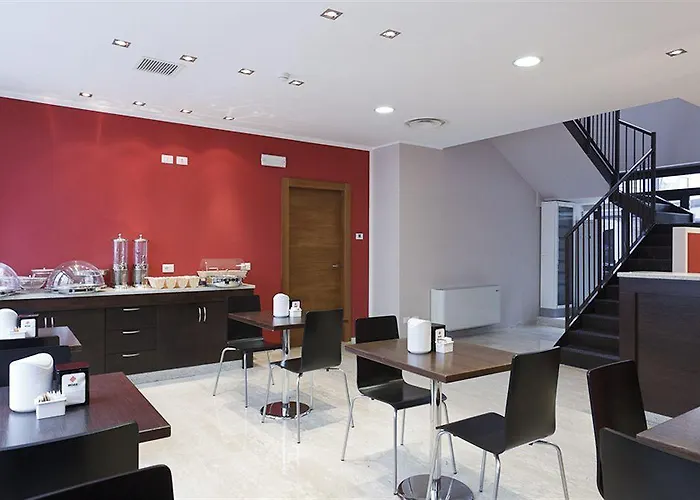 Oasi Village Hotel Milán