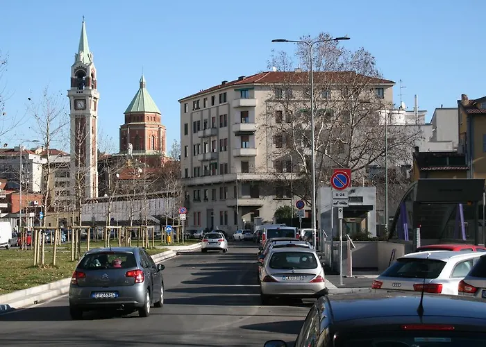 Tiffany Гостевой дом Милан