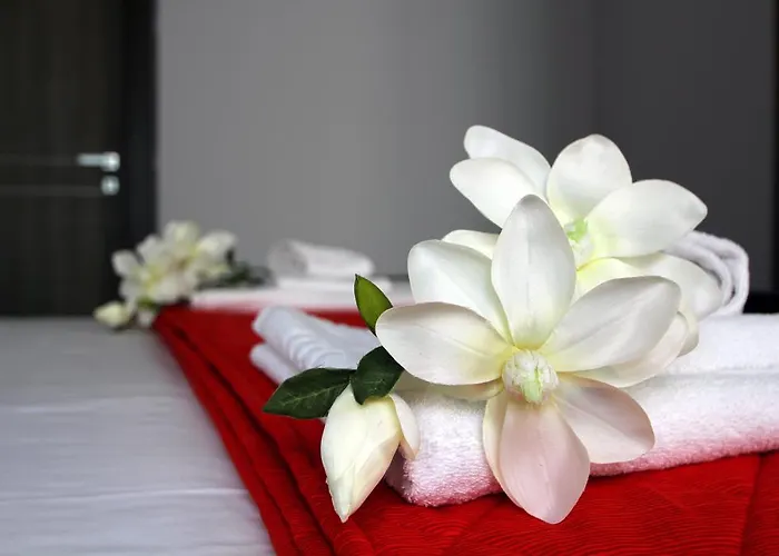 Milanorooms Bacone Self Check-in 3* Милан