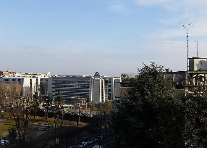 Aurum Gambara Lägenhetshotell Milano