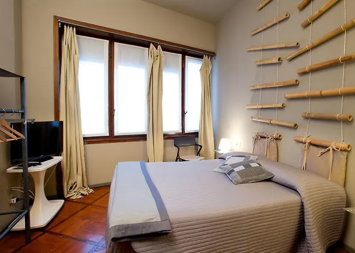 Bed & Breakfast Bed+art