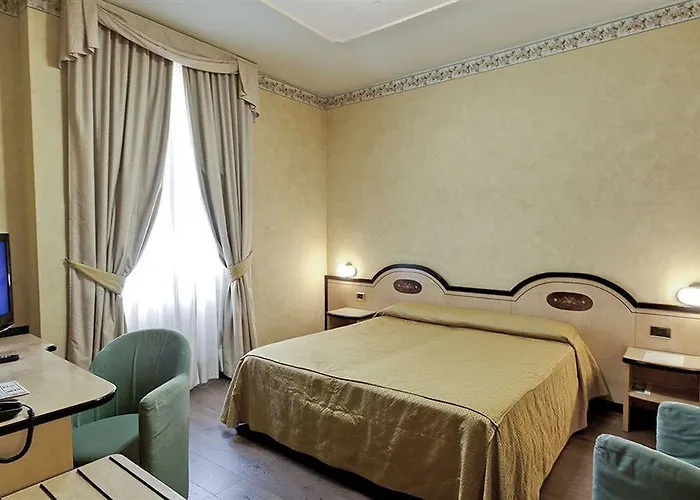 Hotel Ih Puccini 4*