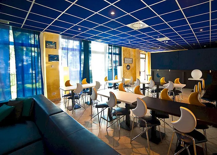 New Generation Chic Sempione Hostel