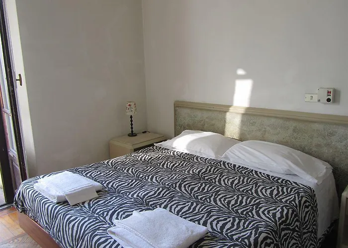 Emmy Hotel