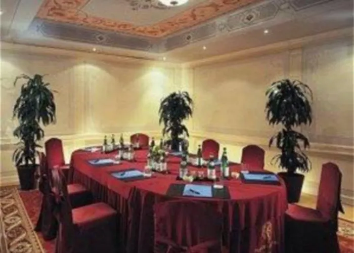 Hotell Principe Di Savoia - Dorchester Collection 5*