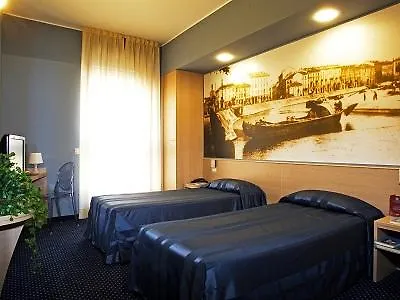 Hotel Portello 4*