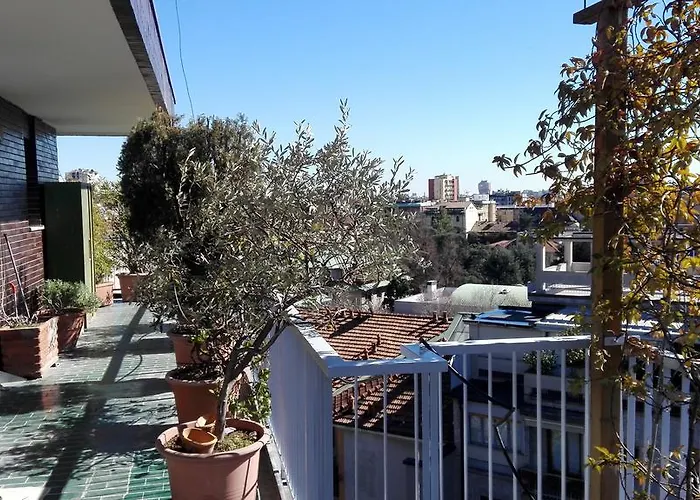 Buonarroti Life Roof Garden Mita Apartment *