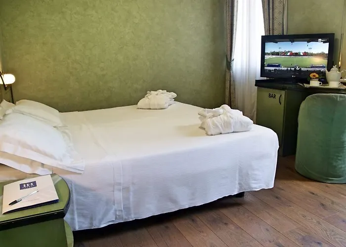 Hotel Ih Puccini