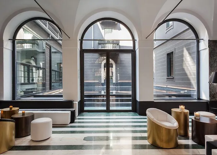 Senato 4* Milan