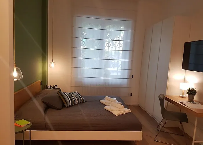 Navigli - Via Tortona Apartmán *
