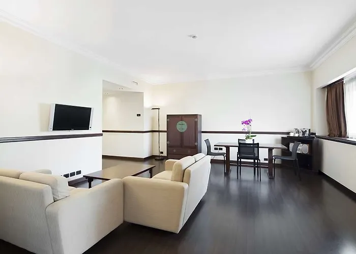 Nh Collection Porta Nuova Otel 4*