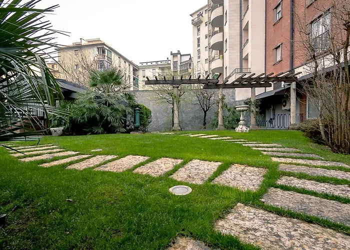 فندق صن فلاور ميلان