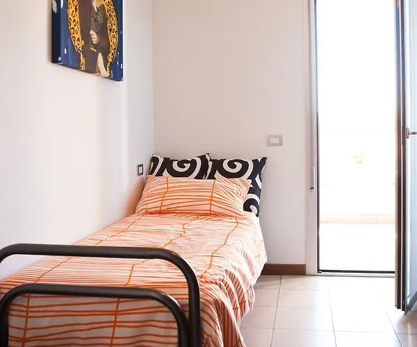 Housing32