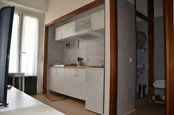 Sigieri 아파트