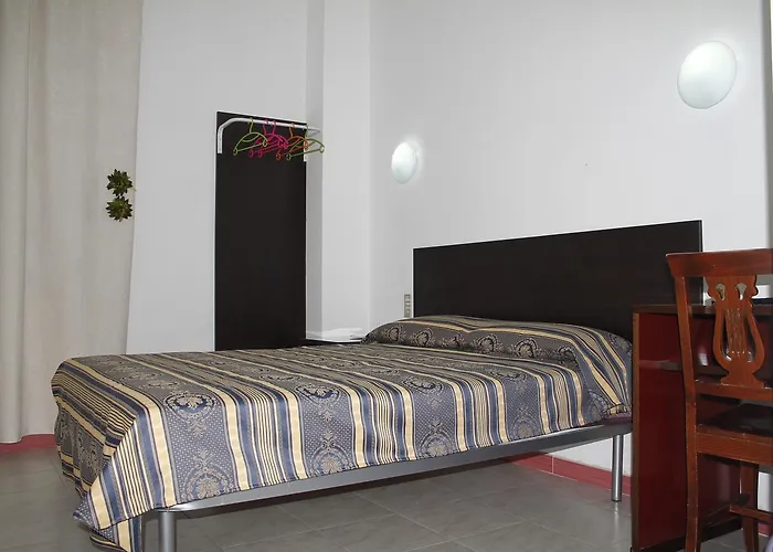 Hotel Luisa 2* Milan