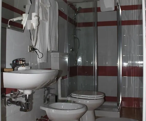 Hotel Luisa 2* Milan