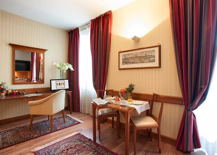 호텔 Lombardia 4*