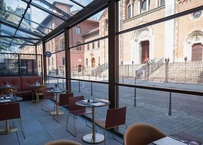 Western Madison Hotell 4*