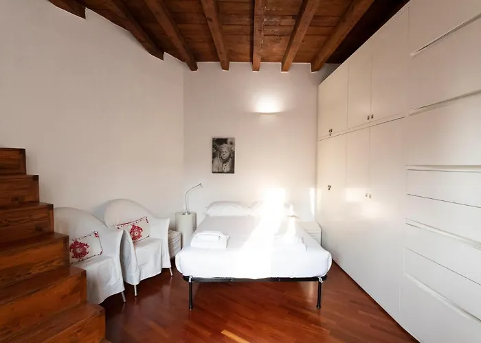 아파트 Anfiteatro In Brera *