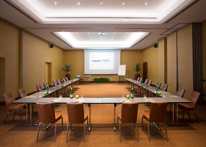 Starhotels Tourist 4*