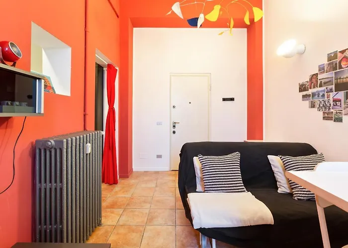 Guesthost - Cosy Nest Isola District Heart Апартаменты *