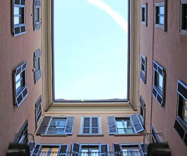 Torino48 Pensionat 4*