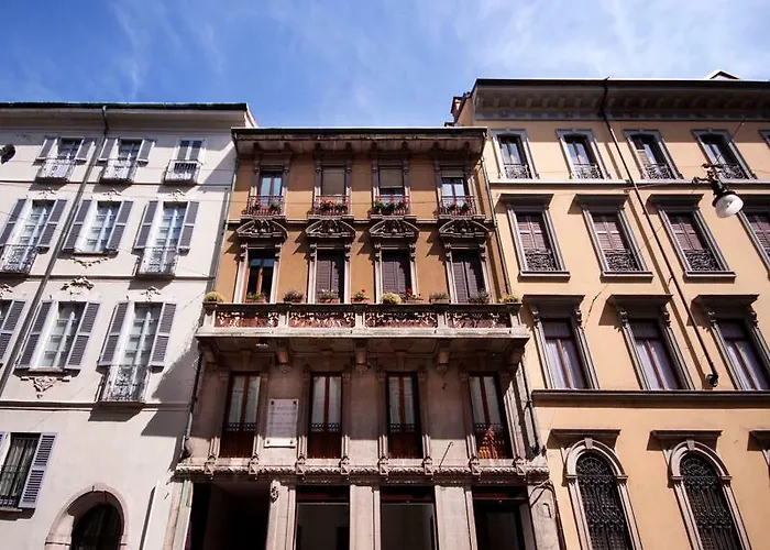 Ca' Monteggia 2* ميلان