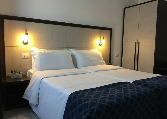 Av Hotel Milan