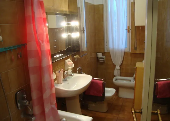 Cavaliere ゲストハウス 4*