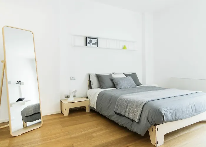 Joivy Stylish 1-bedroom Flat Milano