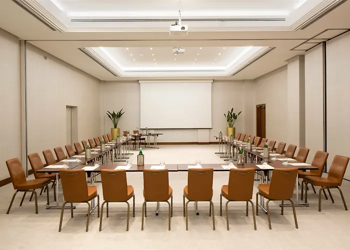 Hotel Starhotels Tourist