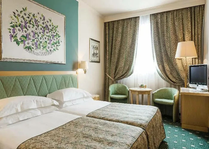 Life Poliziano, By R Collection 4* Milano