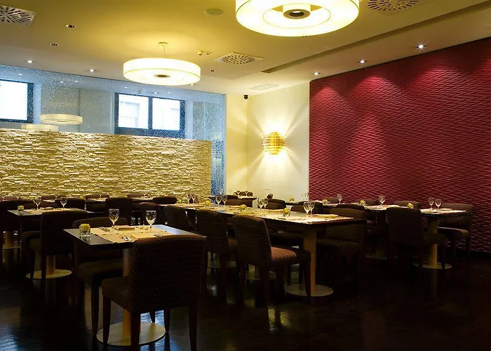 Nh Collection Touring Hotel