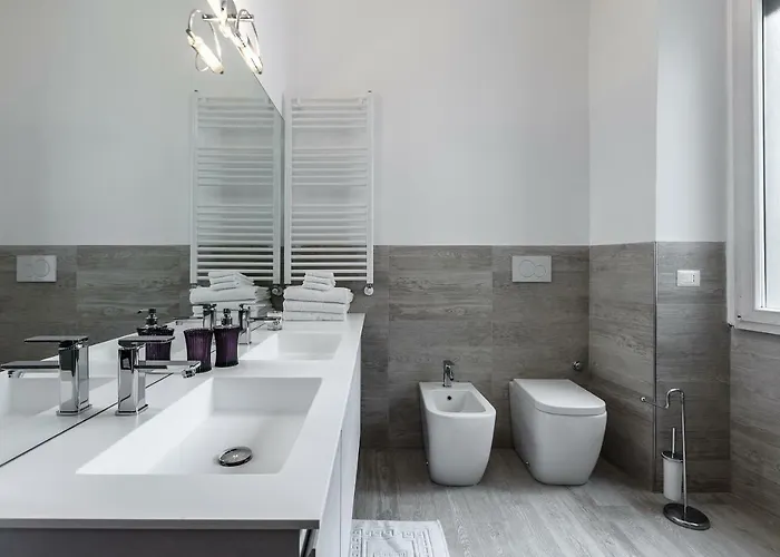 Sweet San Lorenzo, Right In The Centre Milan