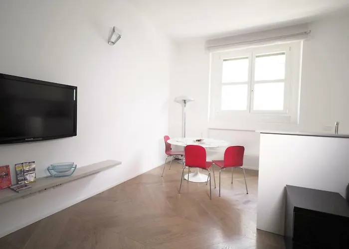 Turati 3 Apartment Milan