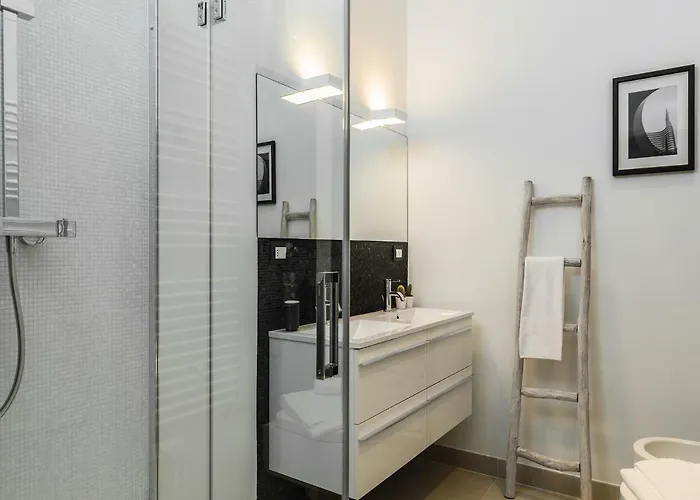Apartment Manzoni Clc