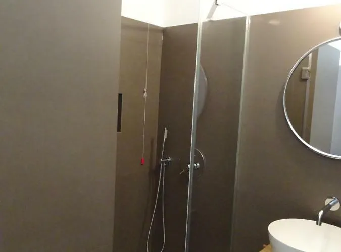 Grey Design Apartment Mailand