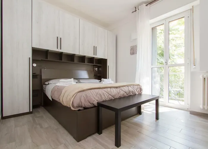 Sweetguestime * Milan