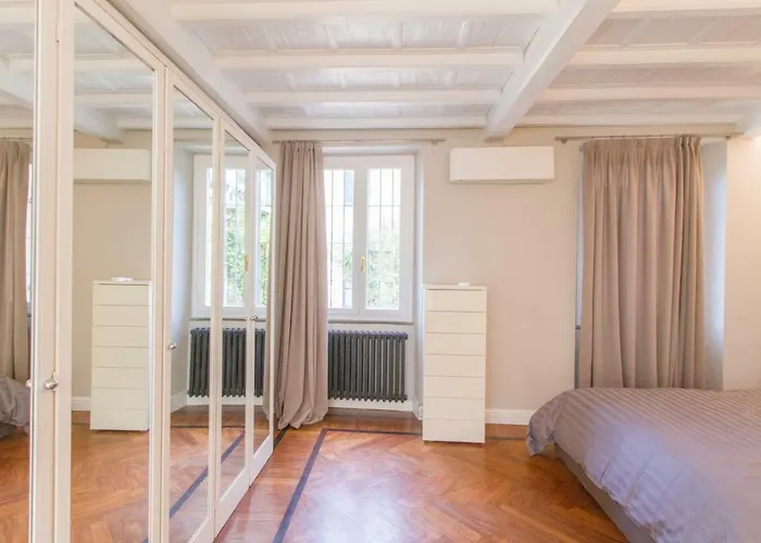 Easylife - - Correnti 24 - Duomo *