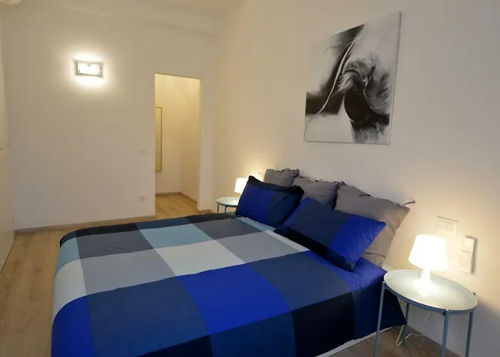 34 Via Giulio Carcano Apartament