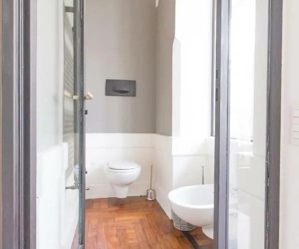 Easylife - - Correnti 24 - Duomo Milano