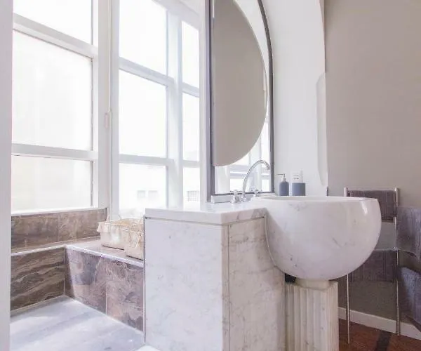 Easylife - - Correnti 24 - Duomo Appartamento *