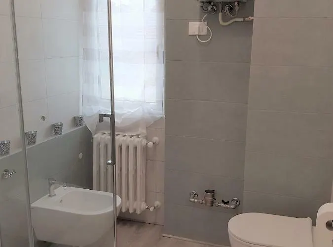 34 Via Giulio Carcano Apartament