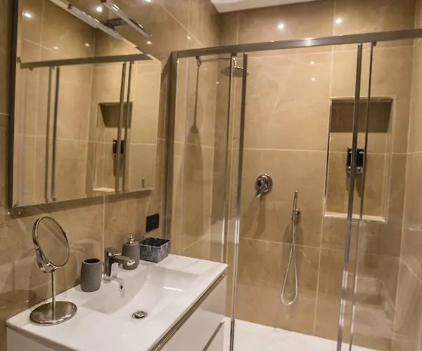 Castle Near Duomo * Milano