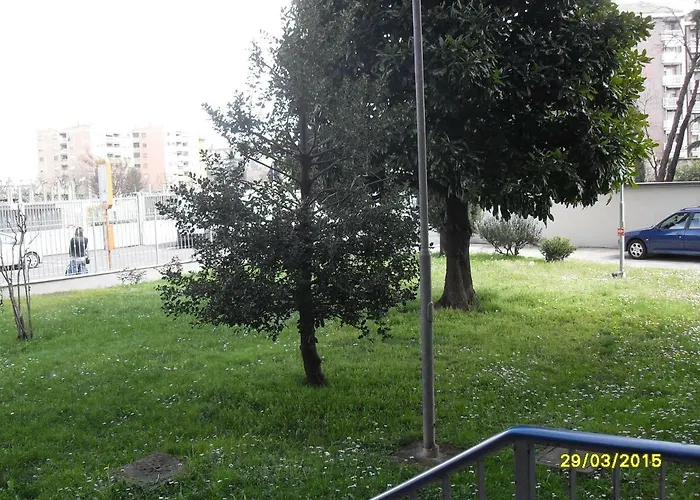 House ゲストハウス *