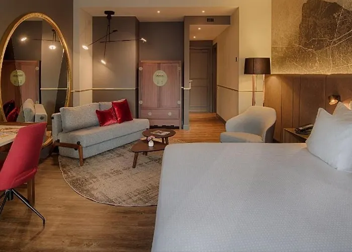 Nh Collection Porta Nuova Otel 4*